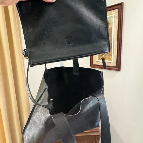 IL Bisonte Black Leather Tote Bag with pouch - Picture 2 of 6